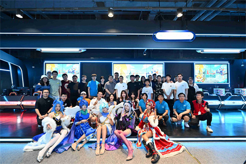 《魔灵召唤》首次登陆沈阳，人气选手集结，现场气氛火热！